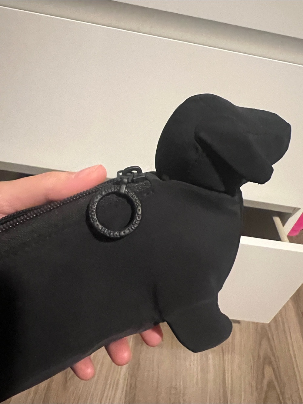 VS pink dachshund storage pouch - Picture 5 of 7